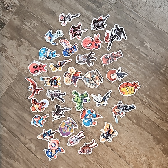 Marvel stickers - Picture 1 of 6